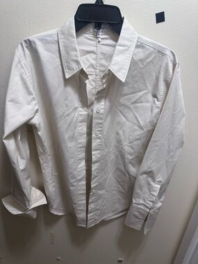 Frame women’s Off-White Button-Down Shirt size small